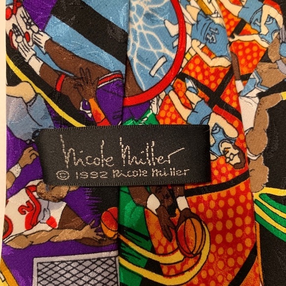 Nicole Miller Silk Tie Basketball 1992 vintage - Picture 3 of 7